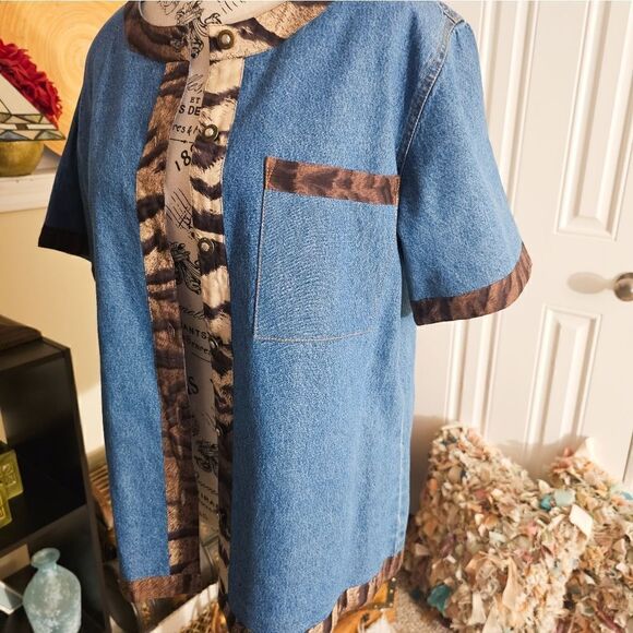 Vtg 80's Studio West Boxy Animal Print Trim Denim Short Sleeve Jacket. - Picture 5 of 15